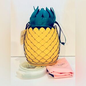 NWT! Kate Spade ♠️ 3d Pineapple 🍍 Colada Crossbody Bag